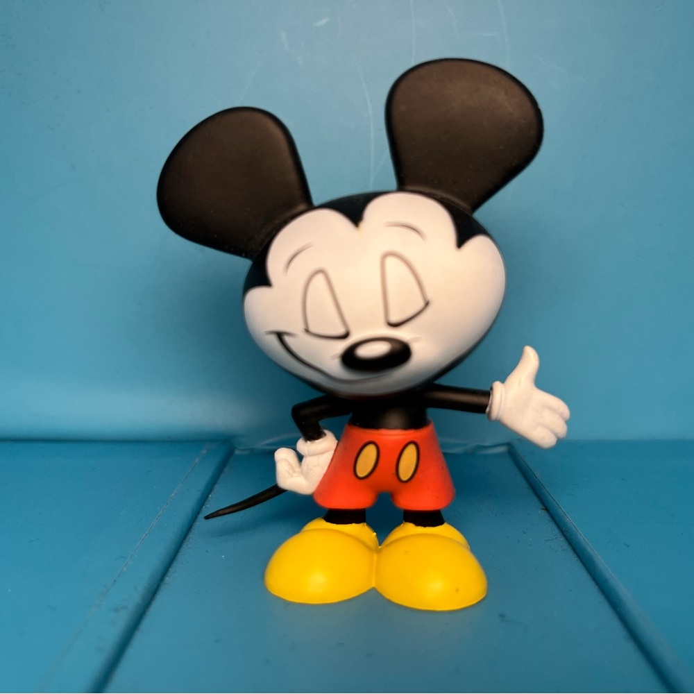 Funko - Mystery Mini - Disney Series 1 - Mickey Mouse (Eyes Closed)